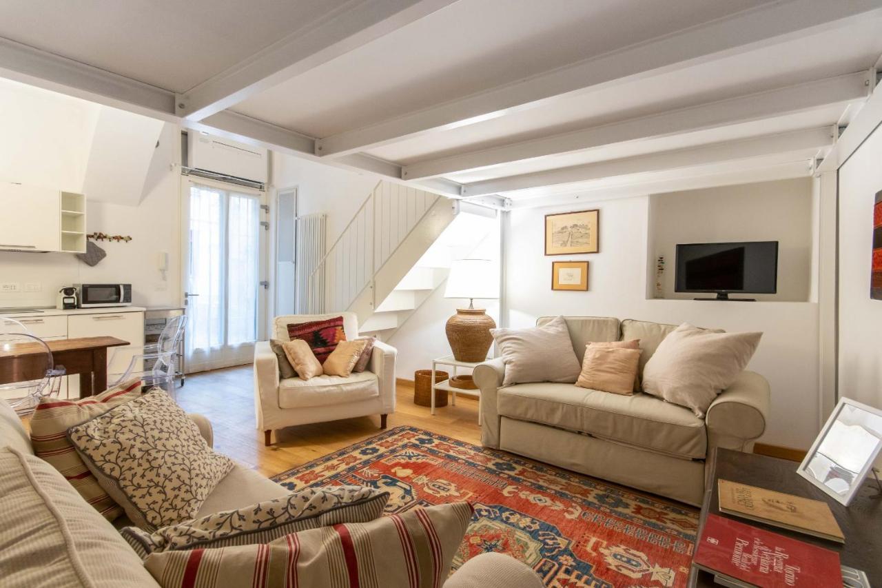 Charming Studio Near Piazza Castello By Wonderful Italy 토리노 외부 사진