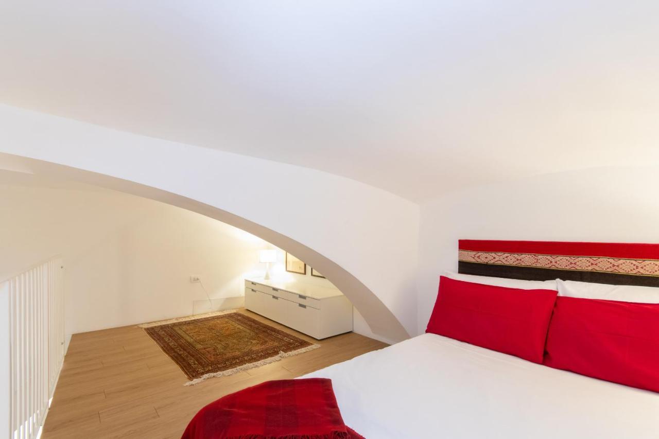 Charming Studio Near Piazza Castello By Wonderful Italy 토리노 외부 사진